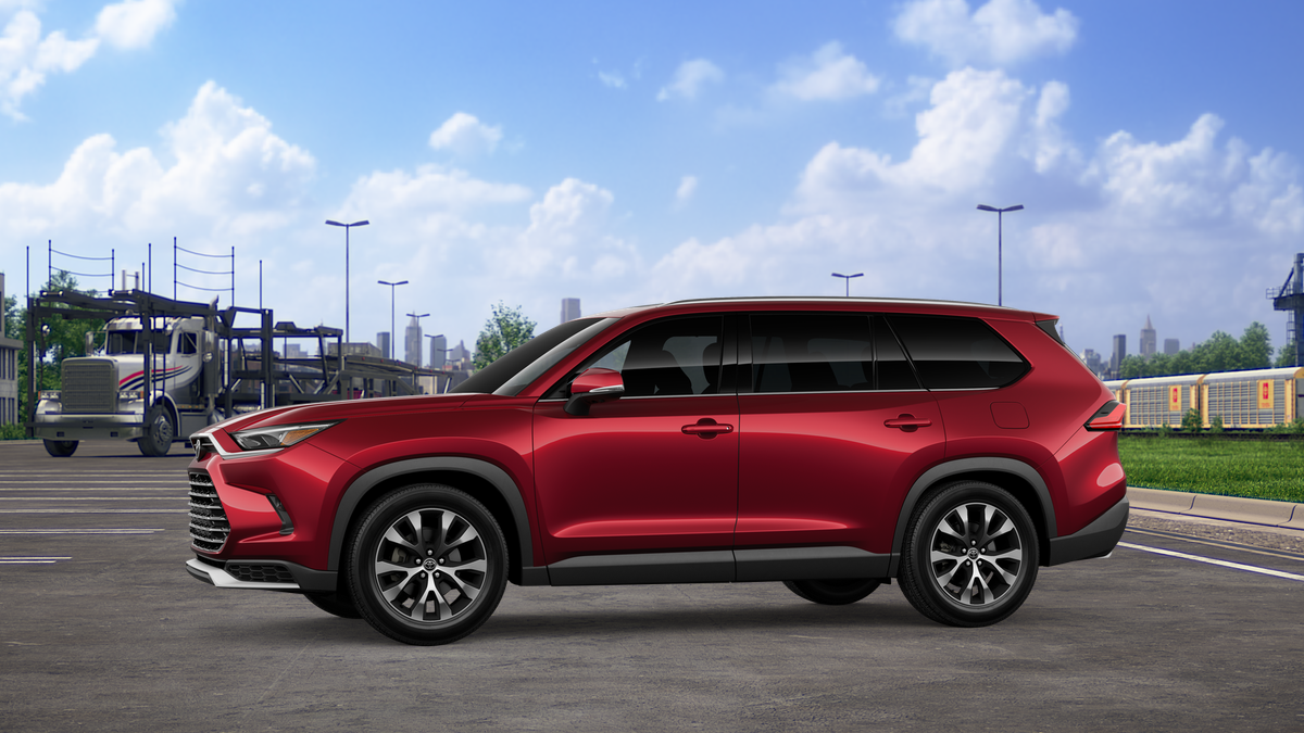 2026 Toyota Grand Highlander Hybrid MAX Limited AWD photo 2
