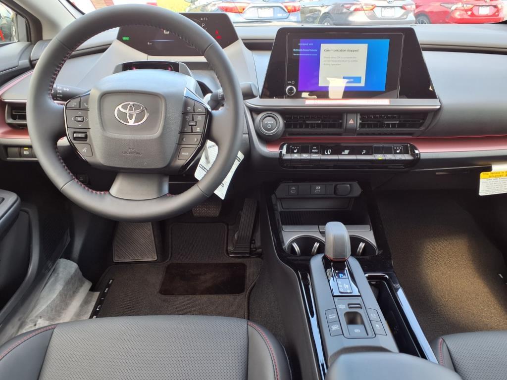 2025 Toyota Prius Plug-in Hybrid XSE photo 13