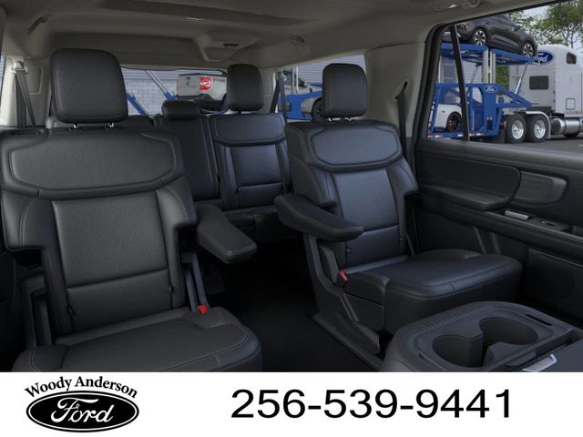 2025 Ford Expedition MAX Platinum photo 9
