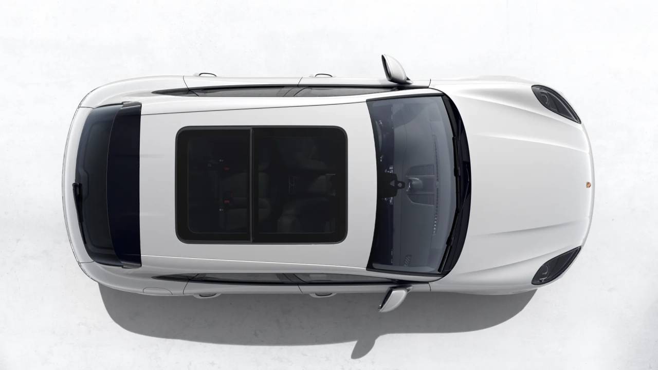 2026 Porsche Macan T photo 5