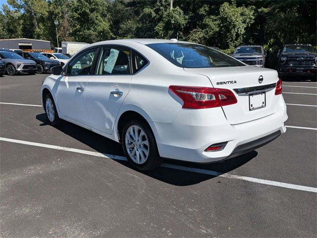 2019 Nissan Sentra SV photo 4