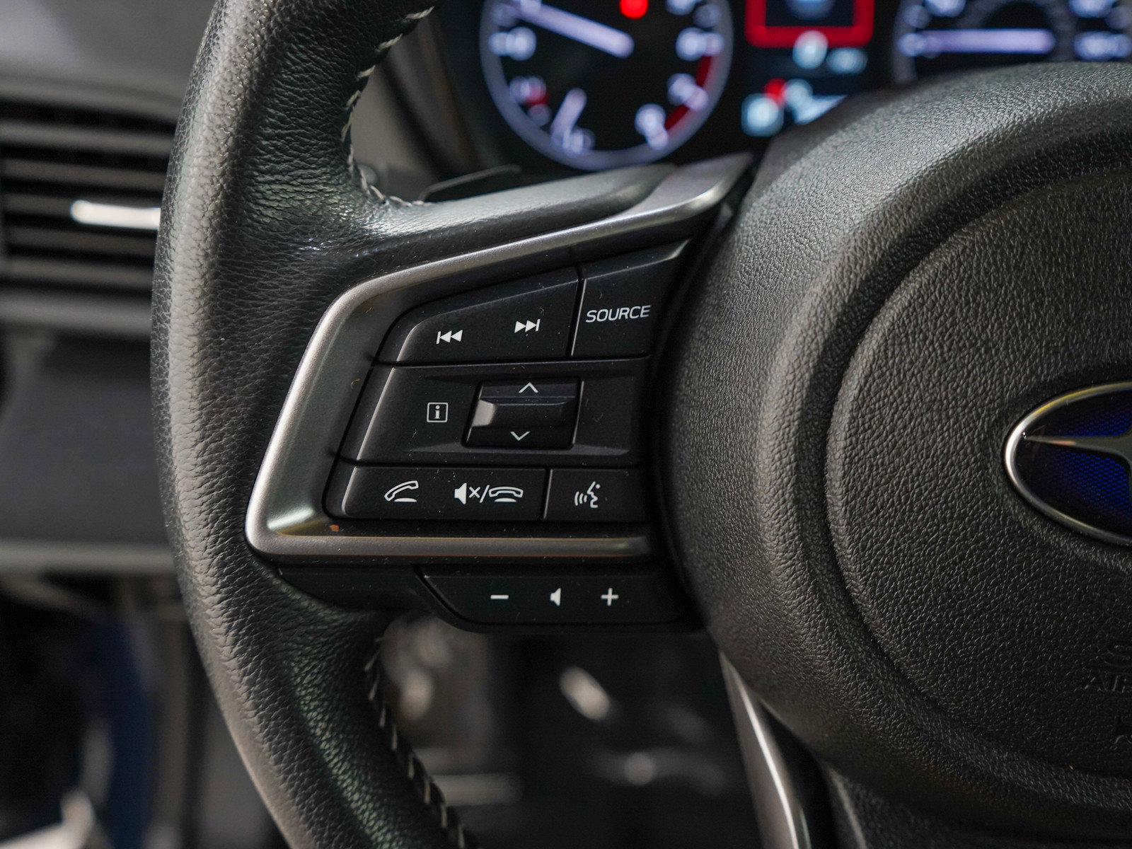 2023 Subaru Outback Premium photo 21