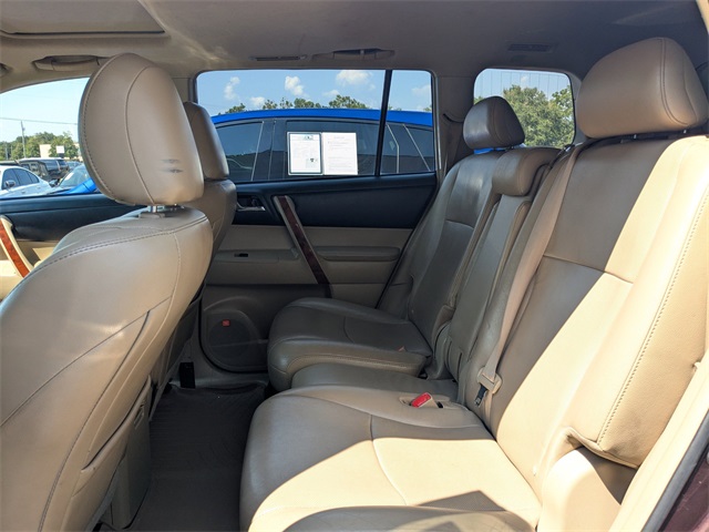 2011 Toyota Highlander Limited photo 9