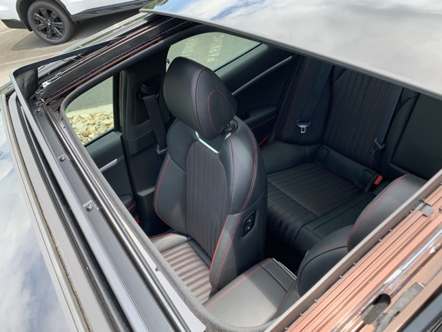 2025 Genesis G70 2.5T photo 33