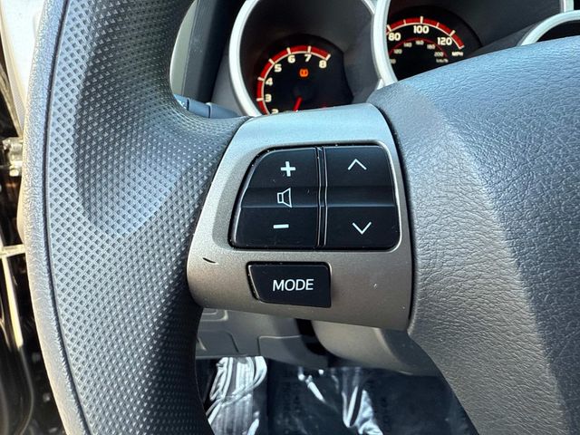 2012 Toyota Corolla Matrix L 4WD photo 28