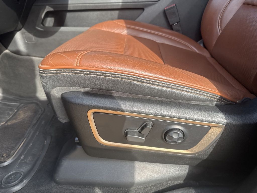 2022 Ram 1500 Laramie Longhorn photo 14