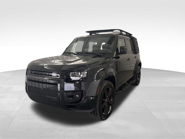 2025 Land Rover Defender X's photo