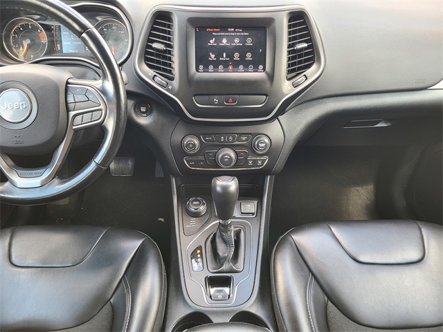 2020 Jeep Cherokee Latitude photo 19