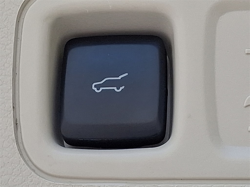 2023 Lincoln Navigator L photo 28