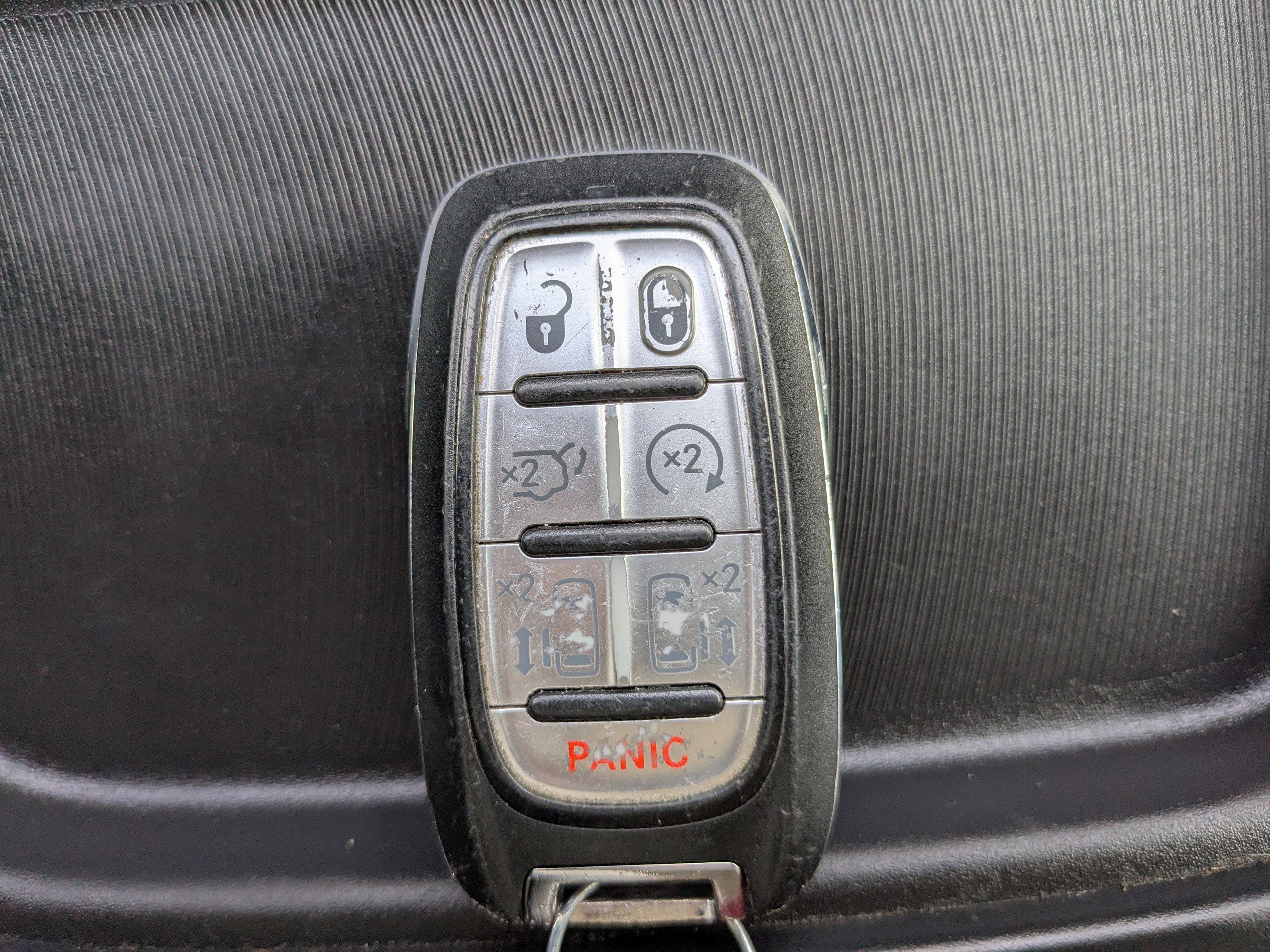 2020 Chrysler Pacifica Touring photo 28