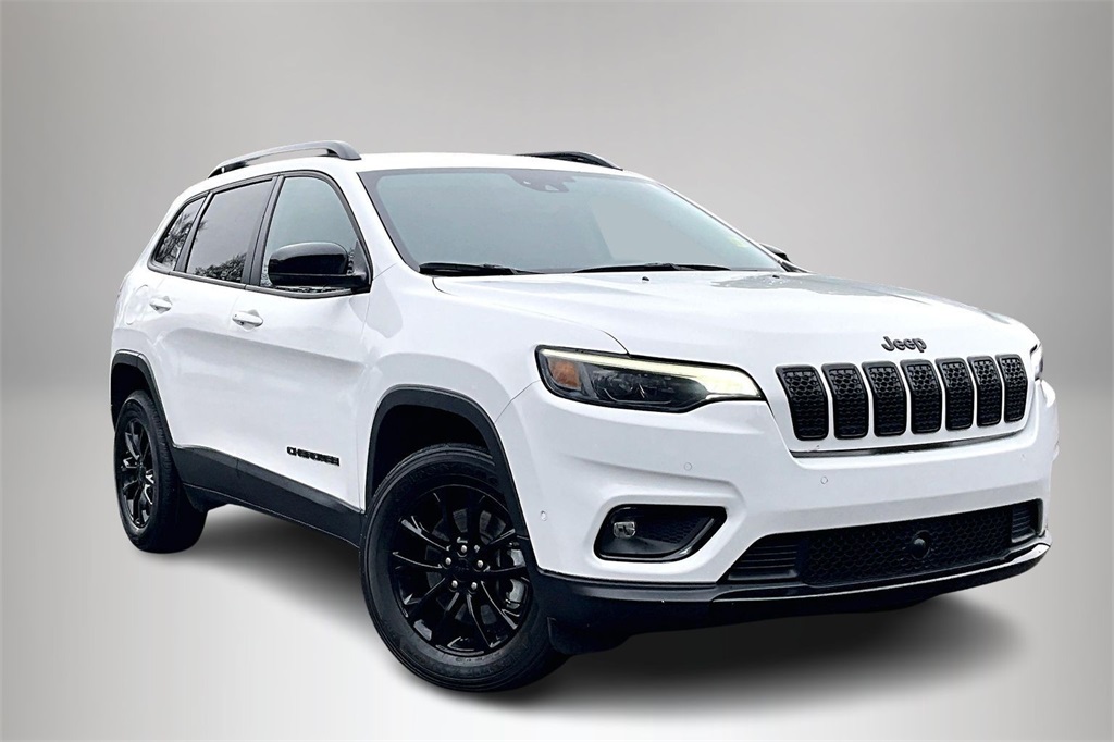 2023 Jeep Cherokee Altitude Lux