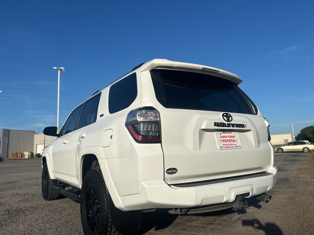 2021 Toyota 4Runner SR5 Premium photo 7