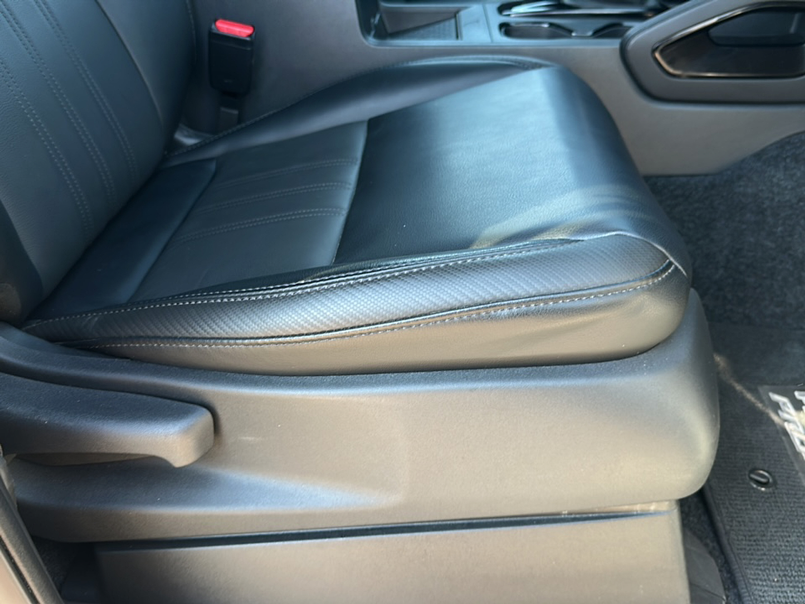 2022 Nissan Frontier Crew Cab PRO-4X photo 12