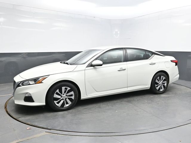 2021 Nissan Altima 2.5 S photo 2