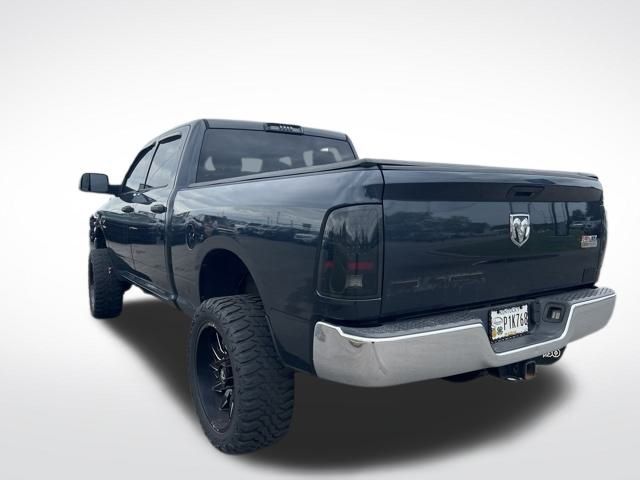 2017 Ram 2500 Tradesman photo 3