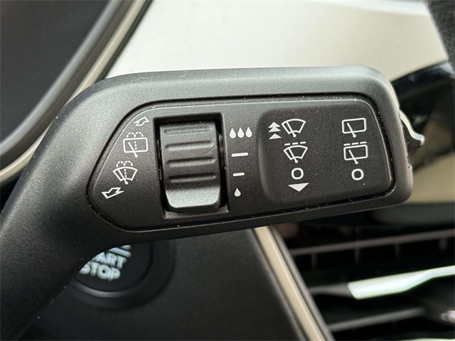 2021 Ford Escape SE photo 25