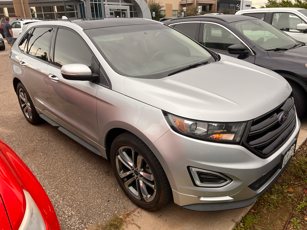 2016 Ford Edge Sport photo 7