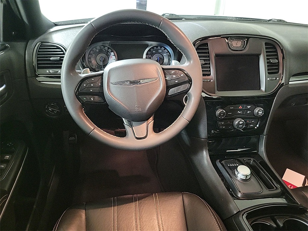 2023 CHRYSLER 300 - Image 14