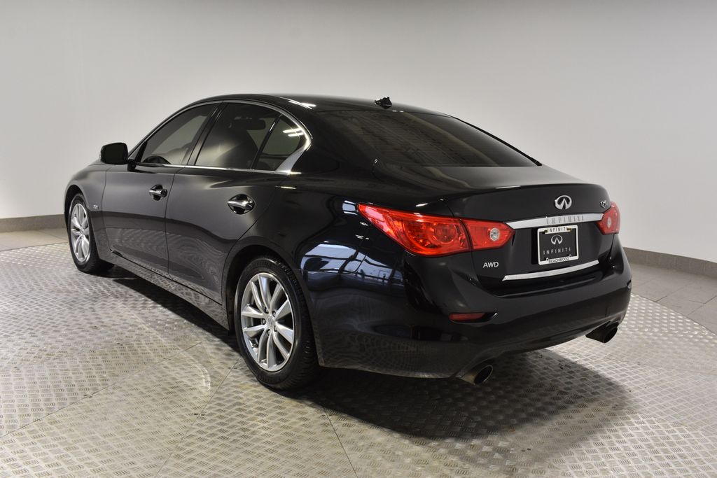 2017 Infiniti Q50 2.0t Premium photo 4