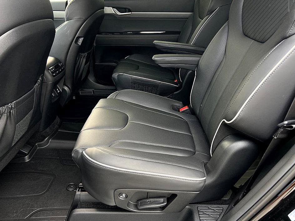 2025 Hyundai Palisade SEL photo 7