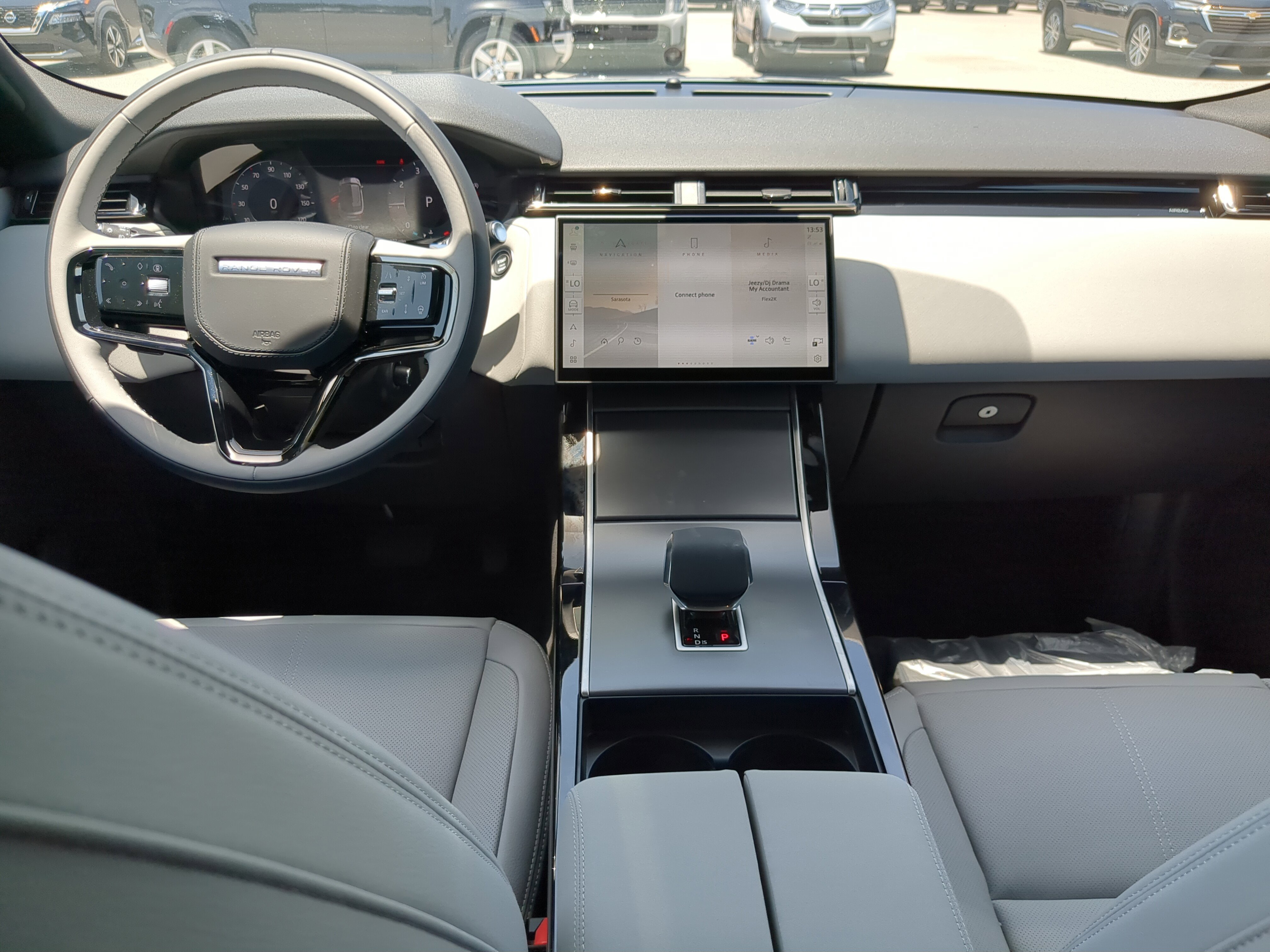 2026 Land Rover Range Rover Velar S photo 10