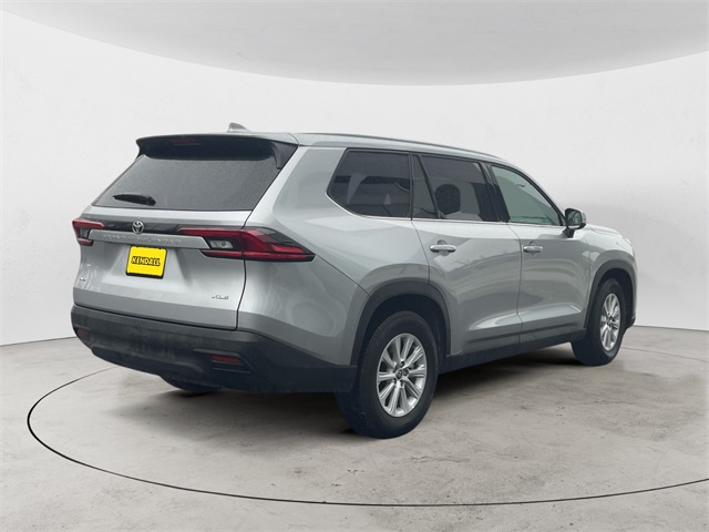 2025 Toyota Grand Highlander XLE photo 4