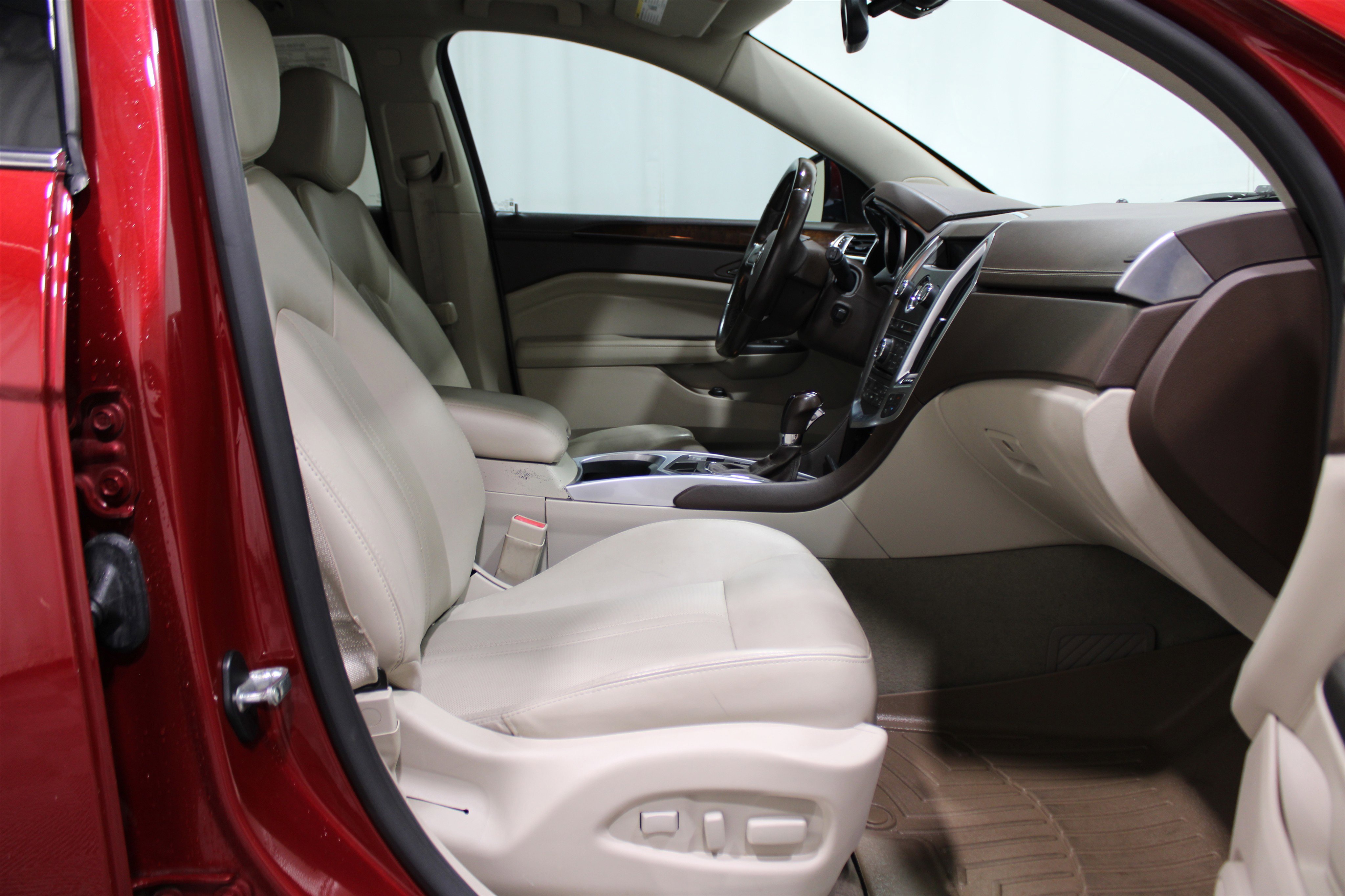 2012 Cadillac SRX Premium photo 21