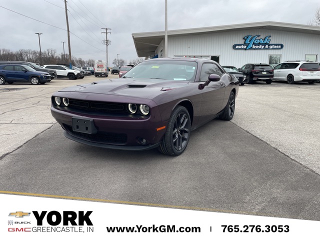 2021 Dodge Challenger SXT's photo