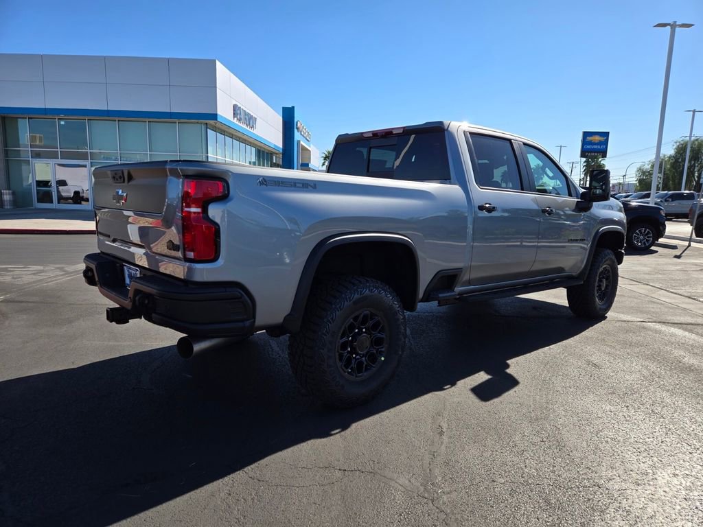 2026 Chevrolet Silverado 2500HD ZR2 photo 4