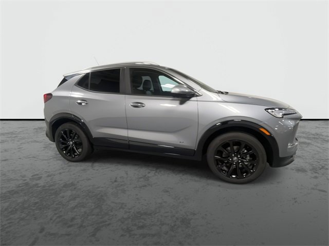 2026 Buick Encore GX Sport Touring photo 2