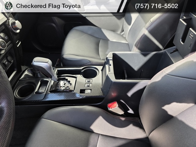 2024 Toyota 4Runner TRD Off-Road Premium photo 35