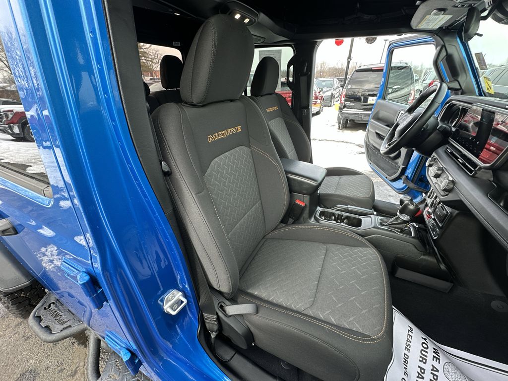 2024 JEEP GLADIATOR - Image 20