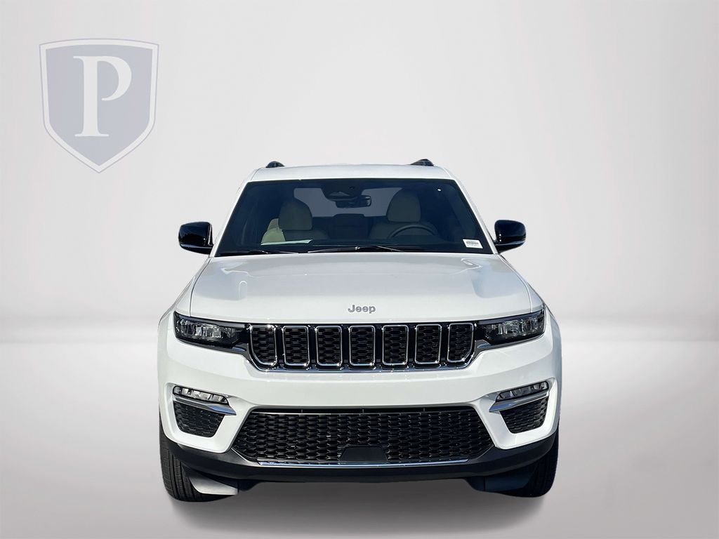 2025 Jeep Grand Cherokee Limited photo 2