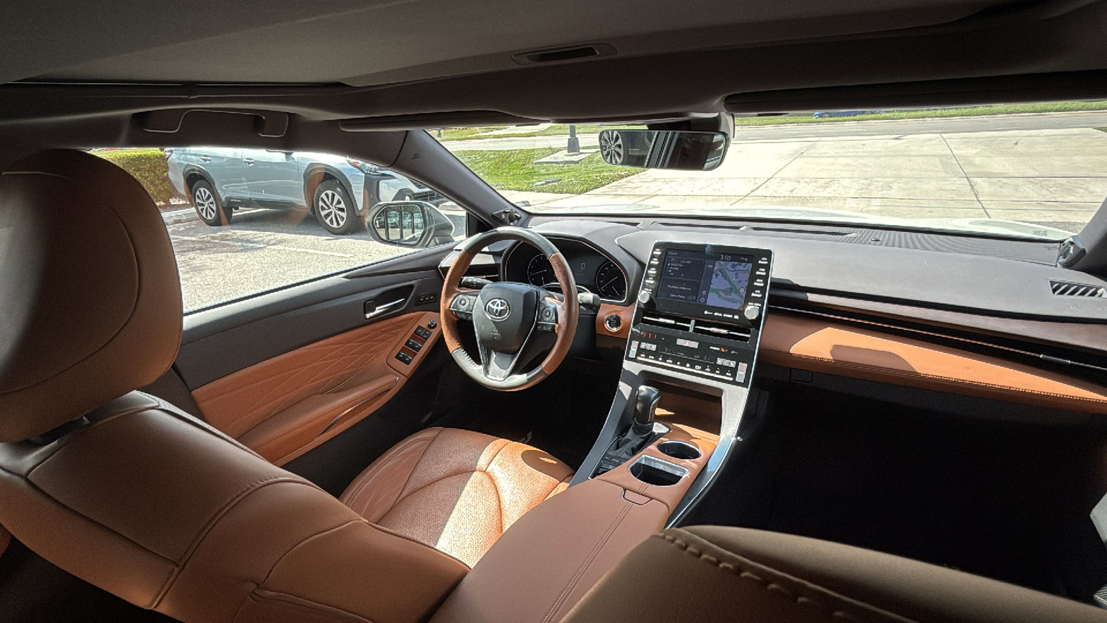 2020 Toyota Avalon Limited photo 20