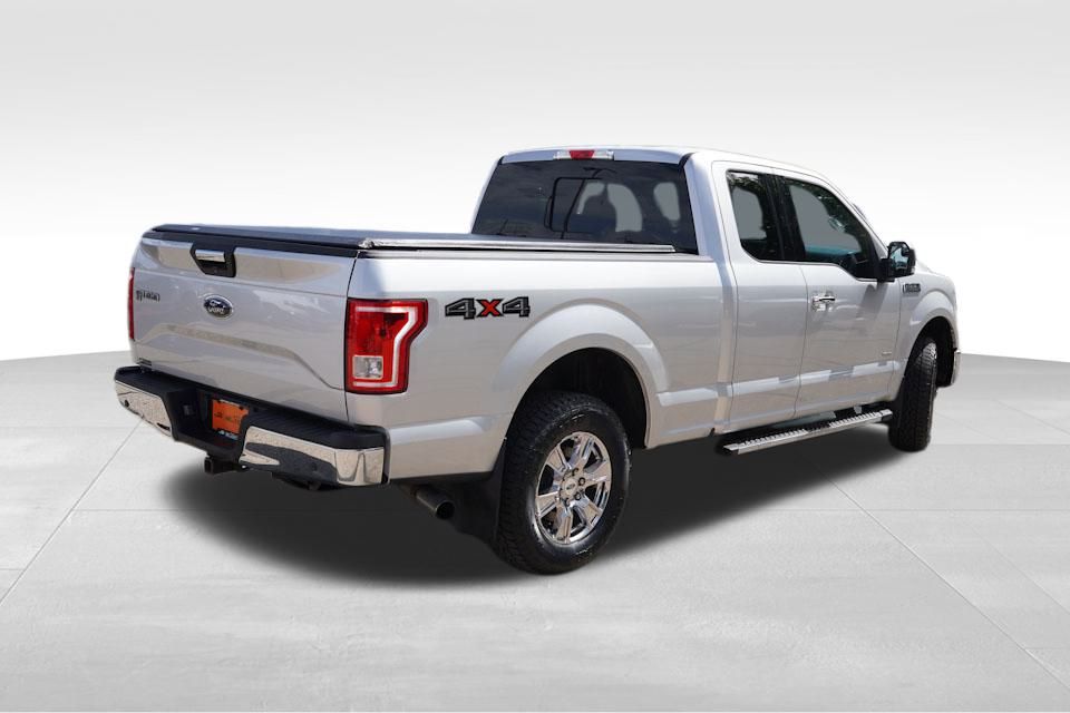 2016 Ford F-150 XLT photo 5