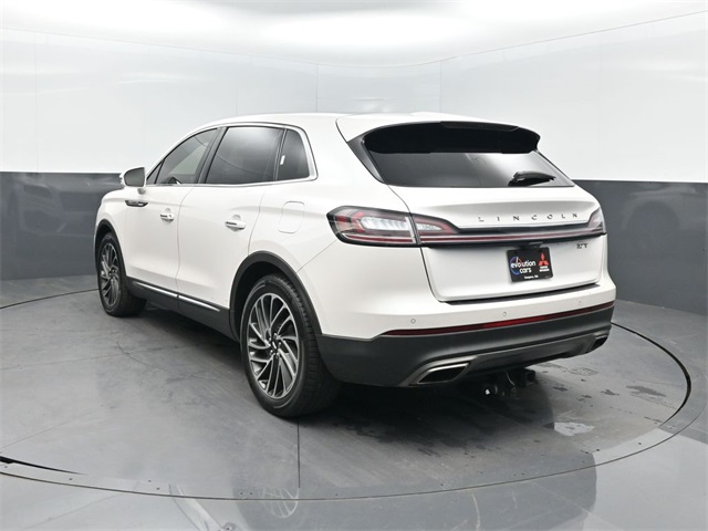 2019 Lincoln Nautilus Reserve photo 3