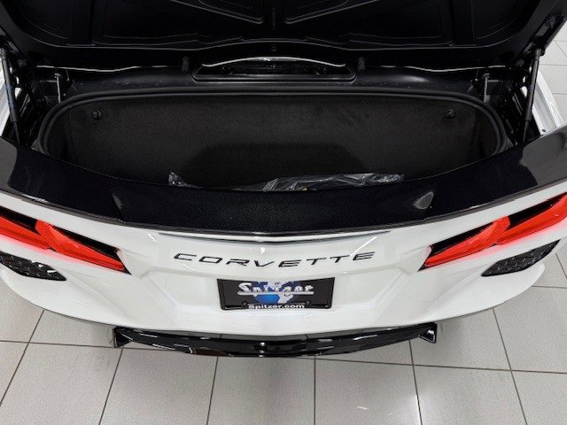 2026 Chevrolet Corvette Stingray 2LT photo 31