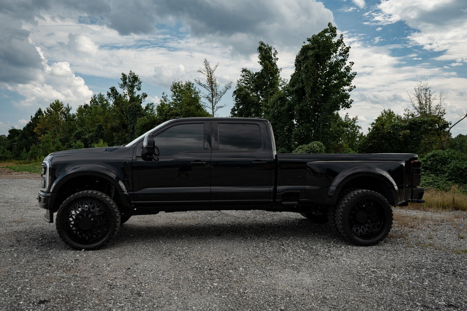 2024 Ford F-450 photo 11