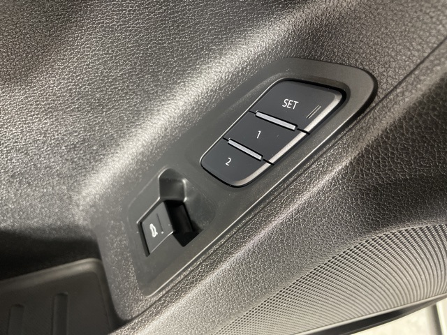 2024 Audi Q3 S line Premium photo 11