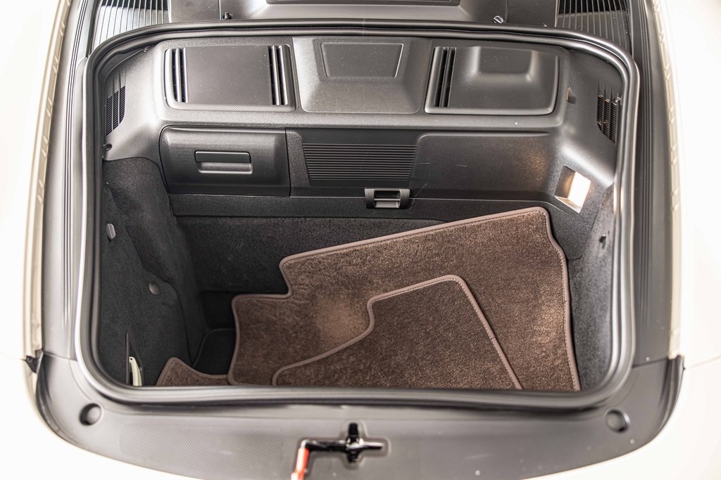 2012 PORSCHE 911 - Image 5