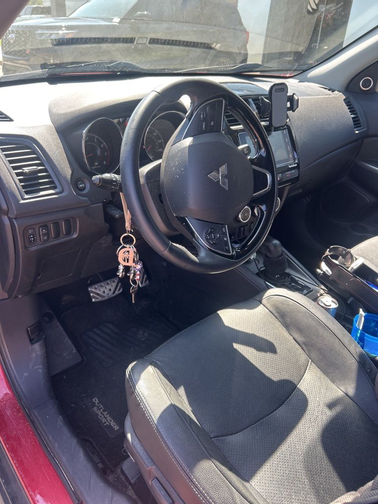 Used 2018 Mitsubishi Outlander Sport SEL with VIN JA4AP4AW8JZ025701 for sale in Irmo, SC