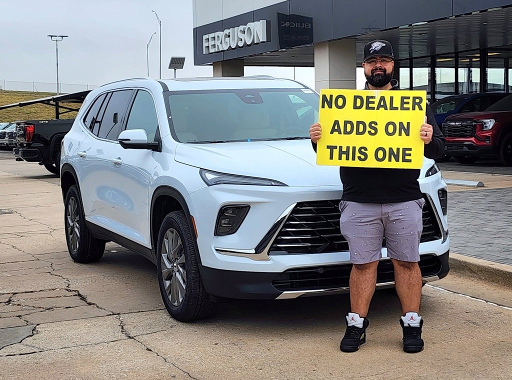 2026 Buick Enclave Preferred's photo