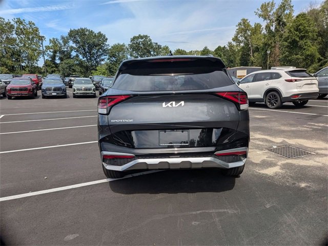 2023 Kia Sportage photo 3