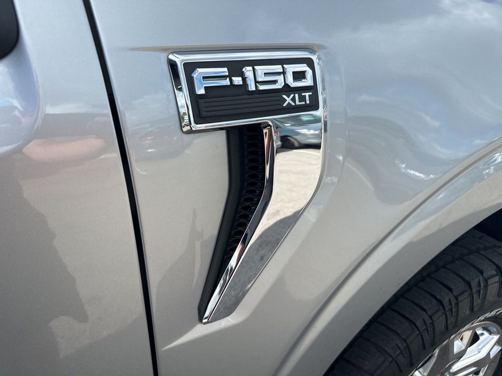 2022 Ford F-150 XLT photo 37