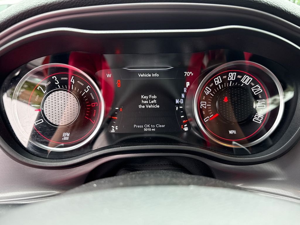 2023 Dodge Challenger R/T photo 20