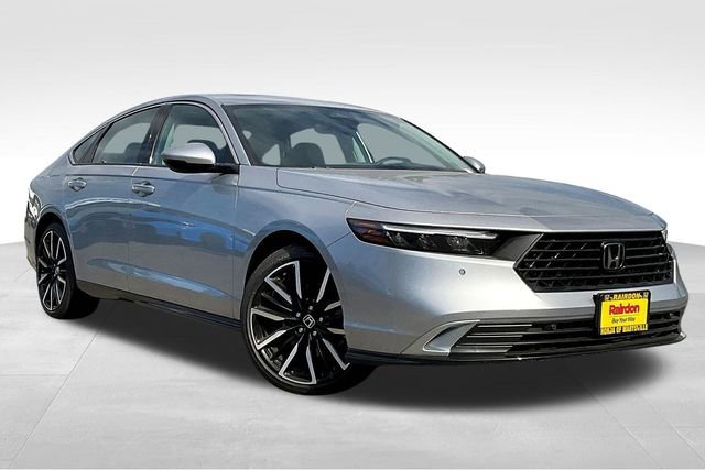 2025 Honda Accord Hybrid Touring's photo