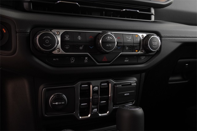 2025 Jeep Gladiator Sport photo 23