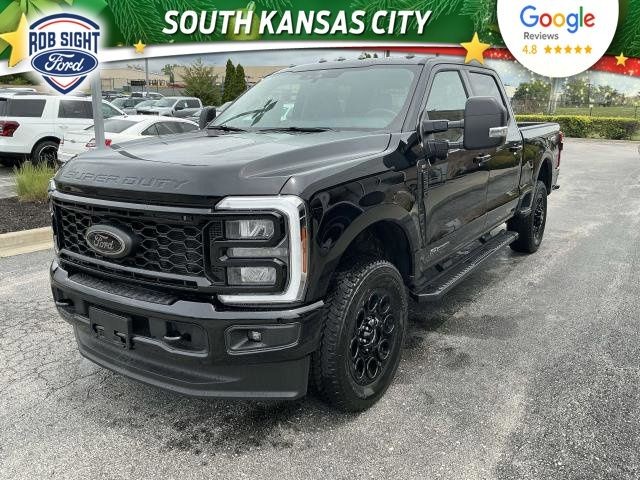 2025 Ford F-250 Super Duty XLT's photo