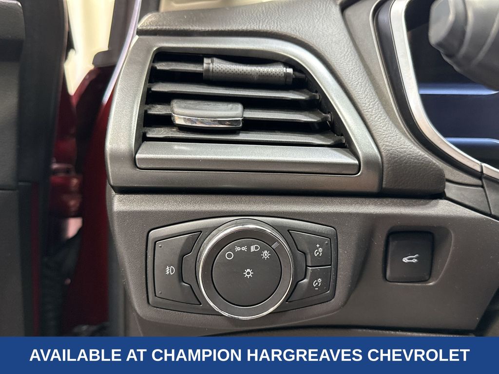 2014 Ford Fusion Titanium photo 18