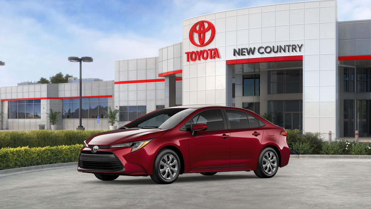 2026 Toyota Corolla LE photo 2